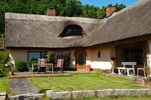 Reeddachhaus mit Seeblick - Ruhe - traumhafter Lage am Selliner See in Ostseebad Sellin, Deutschland