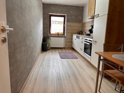 Kitchen, Kartels First Apart in Kierspe