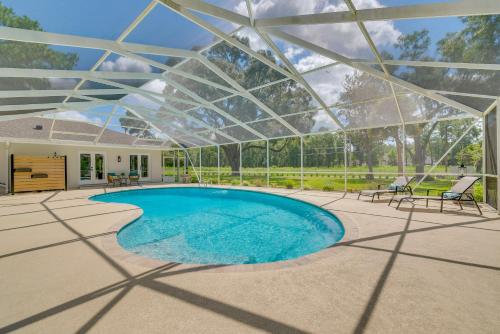 B&B Ocala - Cozy Ocala Retreat with Pool, Screened Lanai! - Bed and Breakfast Ocala