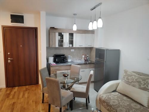 HUGO APARTMAN Green Hill Kompleks- u blizini Akva Parka