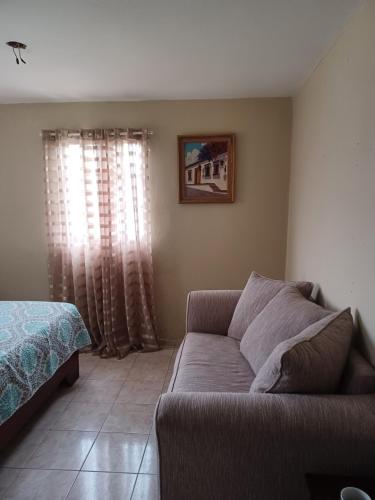 Alexandra Guridy Room For Rent