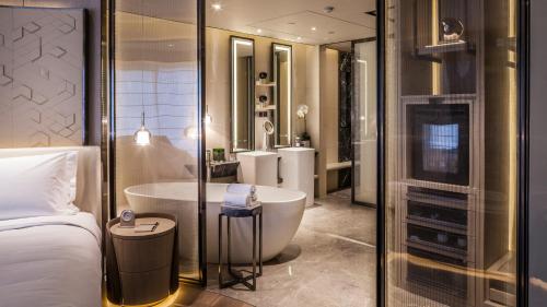 486671483 InterContinental Beijing Sanlitun by IHG