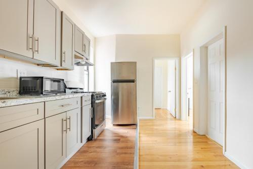 Empire Blvd Guest House