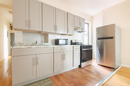 Empire Blvd Guest House