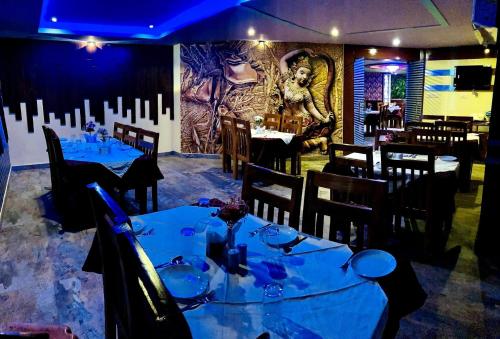 Restaurant, Hotel Jasmin Palace in Angul