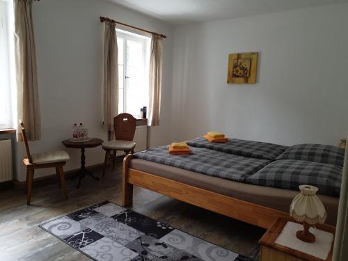 Kottmarschenke - Gästezimmer und Ferienwohnung am Kottmar (Kottmarschenke - Gastezimmer und Ferienwohnung am Kottmar) in Ebersbach Sachsen