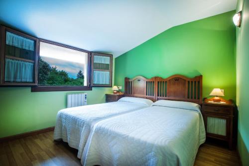 Apartamentos El Pradón de Santa Marina – Parres, FL