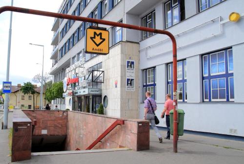 Akcent hotel - image 8
