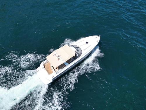  Waveoflovecharter in Colli di Fontanelle