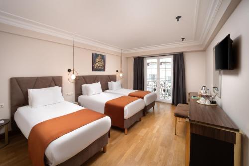 Recital Park Hotel - image 3