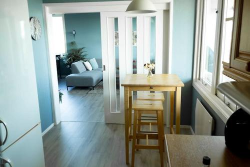Konyha, 5 minutes to downtown Arendal-Free Parking in Arendal