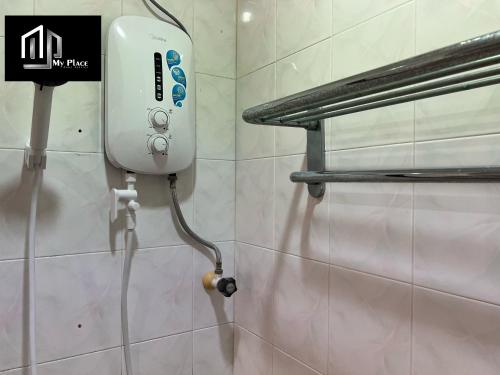 2-Stry 4BR Beside Jonker Street Taman Kota Laksamana 11 by Myplace 2-Stry 4BR Beside Jonker Street Taman Kota Laksamana 11 by Myplace