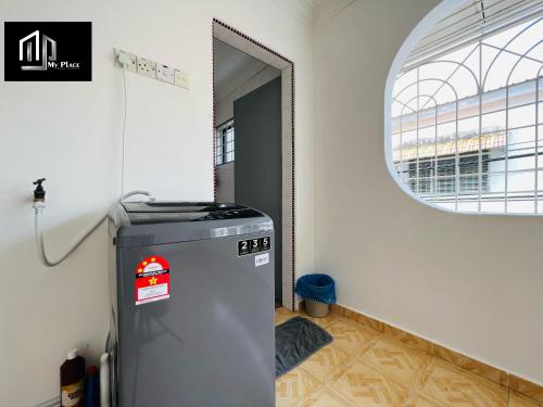 2-Stry 4BR Beside Jonker Street Taman Kota Laksamana 11 by Myplace 2-Stry 4BR Beside Jonker Street Taman Kota Laksamana 11 by Myplace