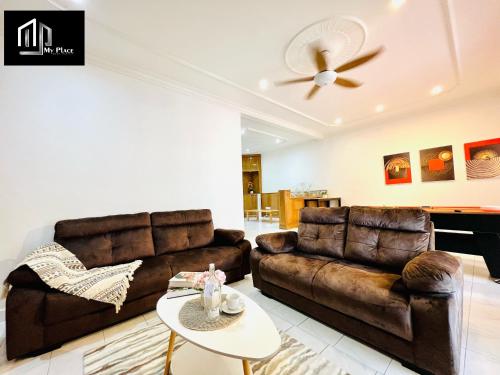 2-Stry 4BR Beside Jonker Street Taman Kota Laksamana 11 by Myplace 2-Stry 4BR Beside Jonker Street Taman Kota Laksamana 11 by Myplace