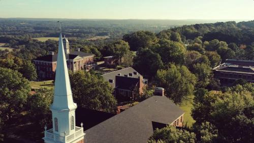 Holiday Inn Express & Suites Batesville, an IHG Hotel