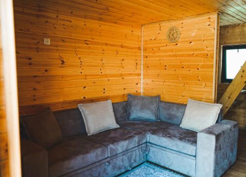 Cottage Caucasus Cottage Caucasus