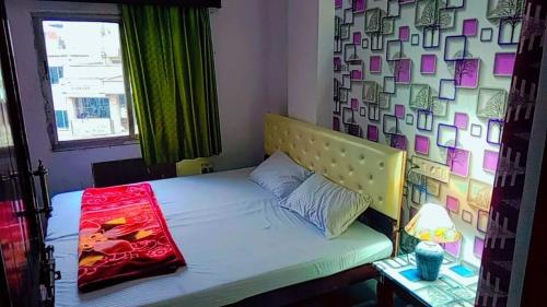 1 double bed, 1 futon bed