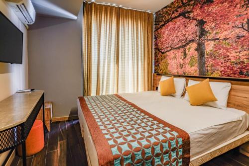 Standard Double Room image 7