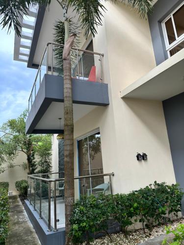 SFMverdana Rental in San Francisco De Macorís