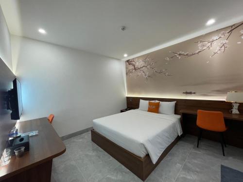1 queen bed