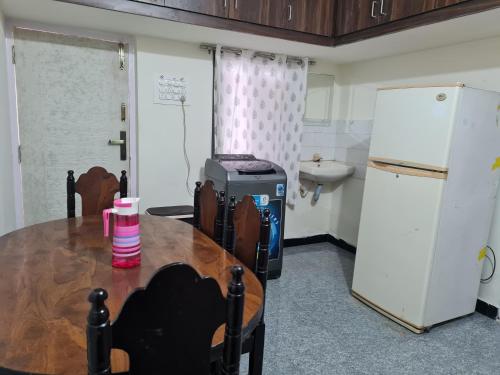 المرافق, Happy Home in فادافالي