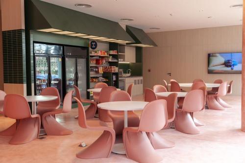 GO Hotel Chonburi at Central Chonburi - 레스토랑