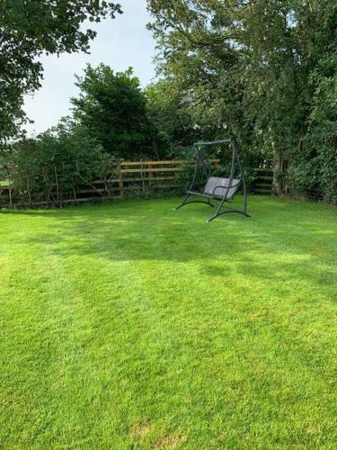 Newton Hall farm cottage with amazing views & hot tub