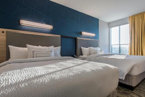 SpringHill Suites by Marriott Gallup - image 12