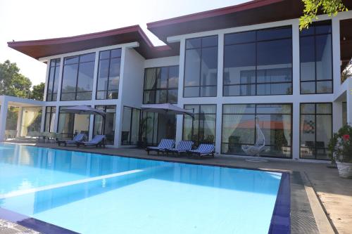 Exterior view, Amanda Beach Resort in Pasikuda