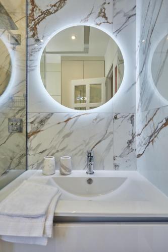 SaintGermainByCecile - Luxueux 2 pièces AC Bianca, Paris (photo 6)