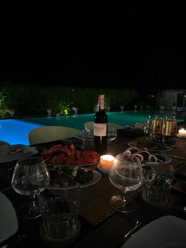 Swimming pool, Amanda Beach Resort in Pasikuda