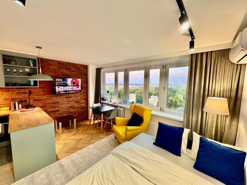 VIEW 2 fast WiFi TV'55 Netflix HBO AppletTV, Varsovia