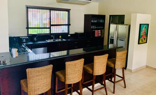 Sublime Villa in the Heart of Playa Coronado photo 4