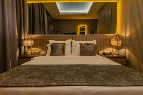 Four Mansions Hotel Room Type - Standard Room