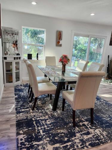 Cozy Bedroom with Private Ensuite Bathroom - Room # 2 in SAHRED house NO PET in Orlando, USA