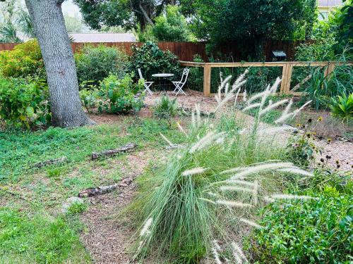 GardenHouse @AudubonPark Sleeps 8 in Orlando, USA