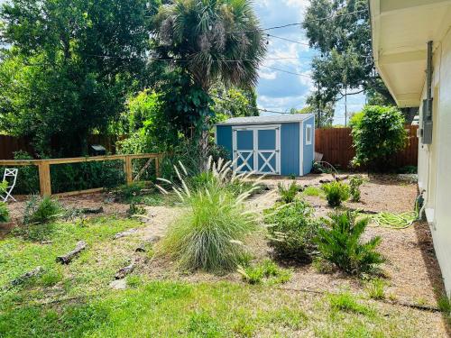 GardenHouse @AudubonPark Sleeps 8 in Orlando, USA
