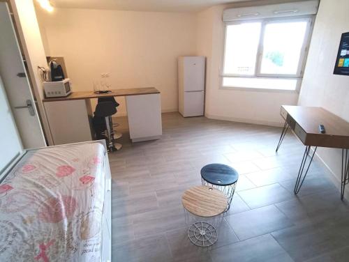 Appartement tout équipé 2 à 4 couchages St Charles - Location saisonnière - Marseille