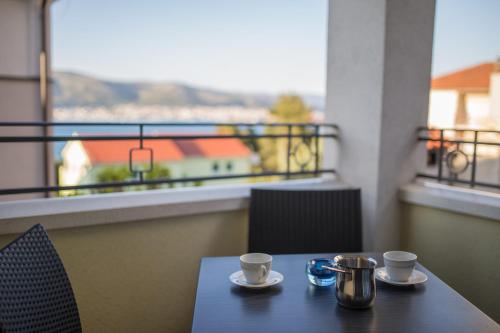 B&B Okrug Donji - Apartments Villa Novak 1 - Bed and Breakfast Okrug Donji