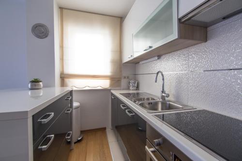  Apartments Villa Novak 1 in Okrug Donji