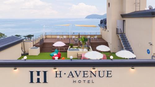 Geoje Mongdol Beach H Avenue Hotel