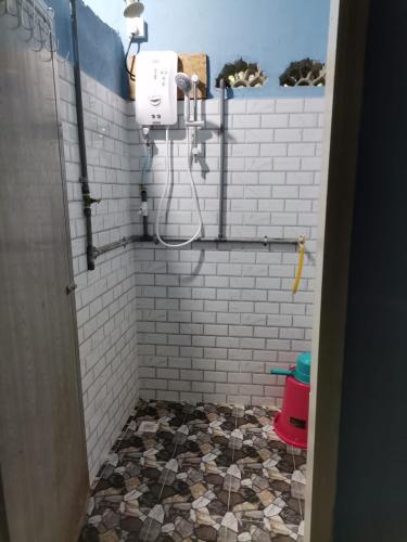 Bathroom, Homestay Kenangan Kemaman in Pantai Teluk Mak Nik