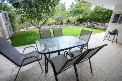 Iekārtas, Golden Kosher Suite in Kfar Vradim