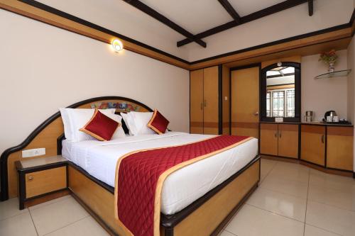 Hotel Silver Oak, Ooty