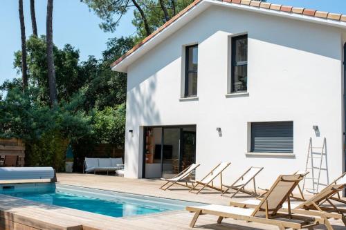 Superbe villa 5* avec piscine chauffée - Location, gîte - Labenne