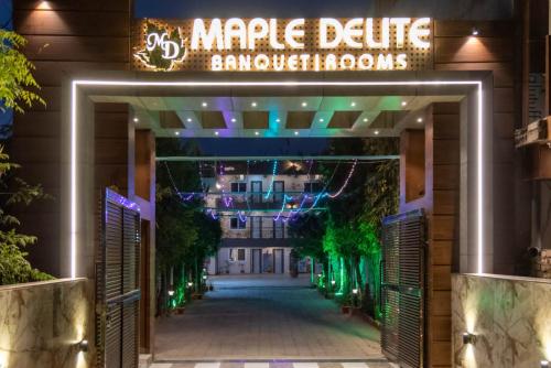 B&B Lucknow - Maple Delite - Bed and Breakfast Lucknow