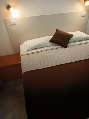 Deluxe Double Room with Shower