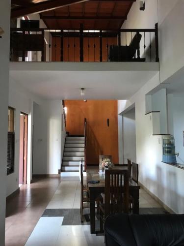 Serene Holiday Home in Kalalgoda
