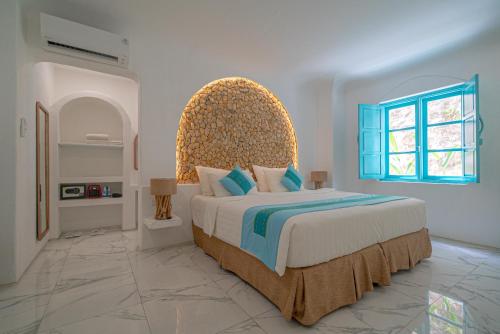 Loccal Collection Hotel near Komodo Airport