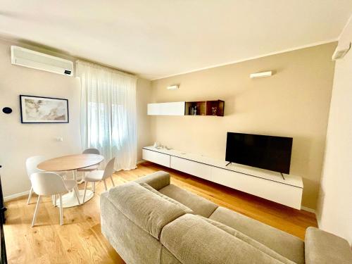 Milan apartment near the prada foundation